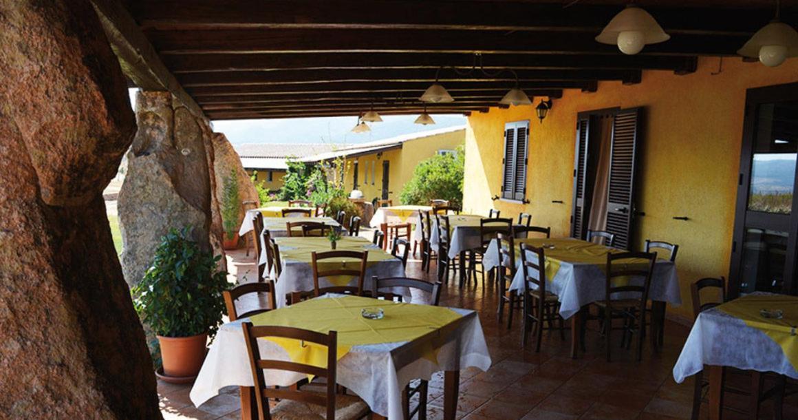 Casa Vacanze Villa Sandrina Costa Paradiso Exterior photo